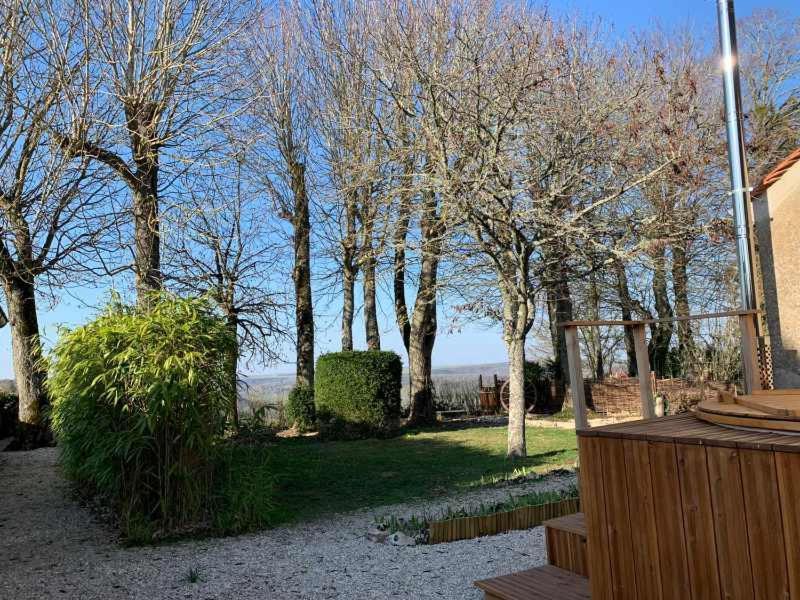 Bed and Breakfast La Flavignienne Flavigny-sur-Ozerain Exteriér fotografie